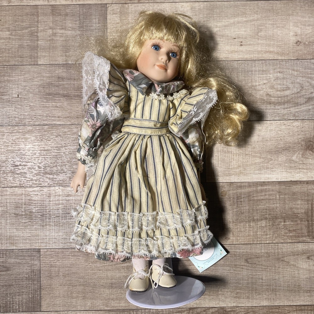 Haunted Doll Active Spirit -Flora