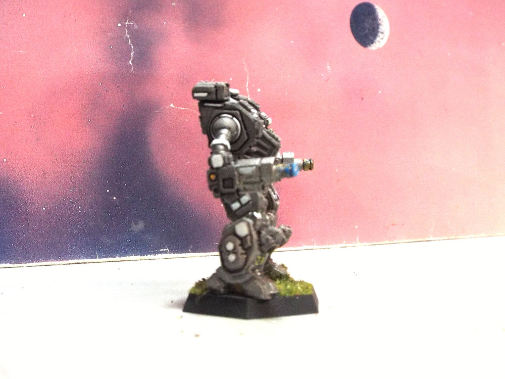 BATTLETECH HELLBRINGER [CLAN SMOKE JAGUAR] (CATALYST, PLASTIC, PAINTED)