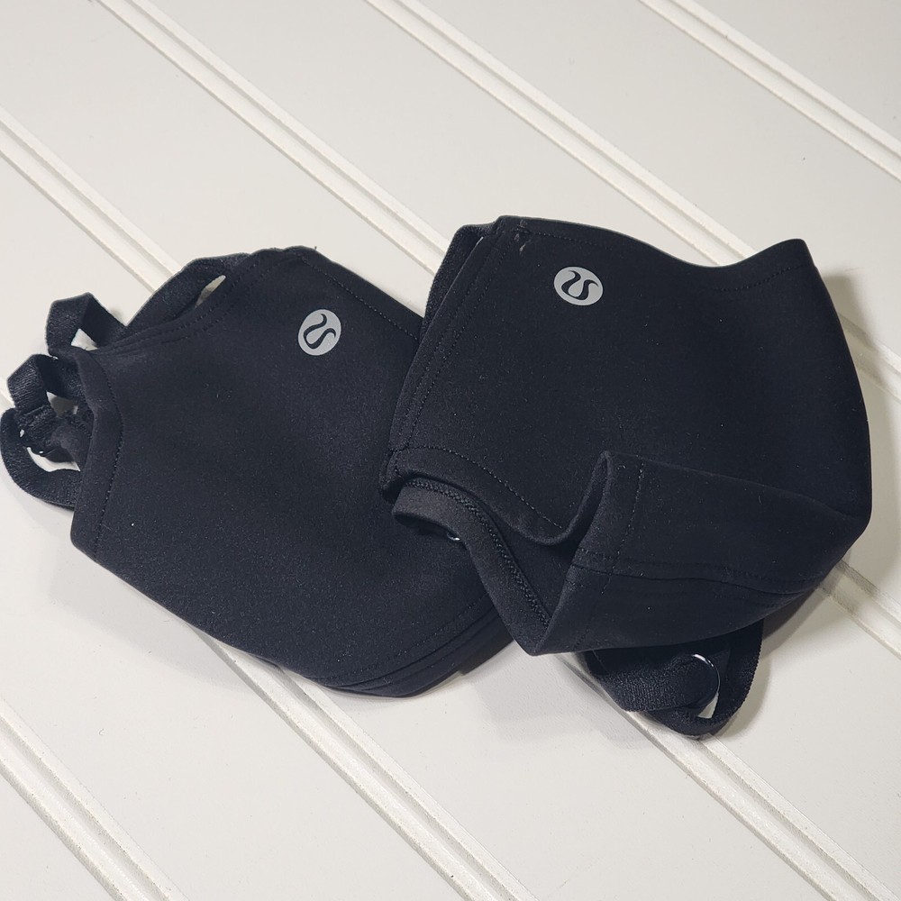 NWT Lululemon Midnight Orchid Double Strap Face Mask