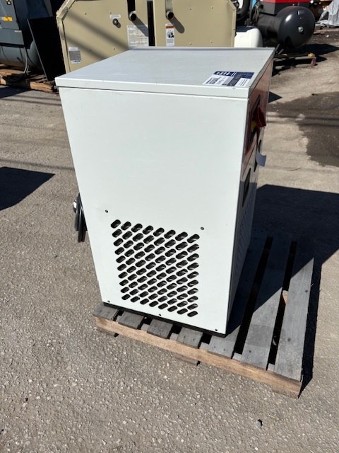 USED KELTEC 125-CFM REFRIGERATED DRYER