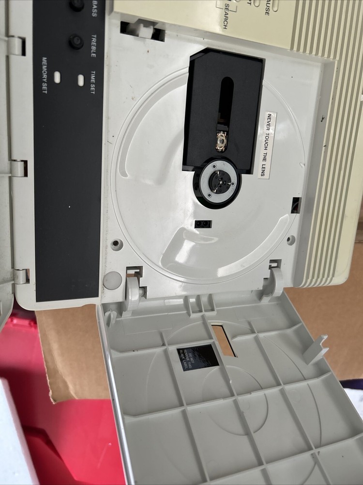 NuTone IM-4406WH Intercom Master Unit, AM/FM, CD player, off white