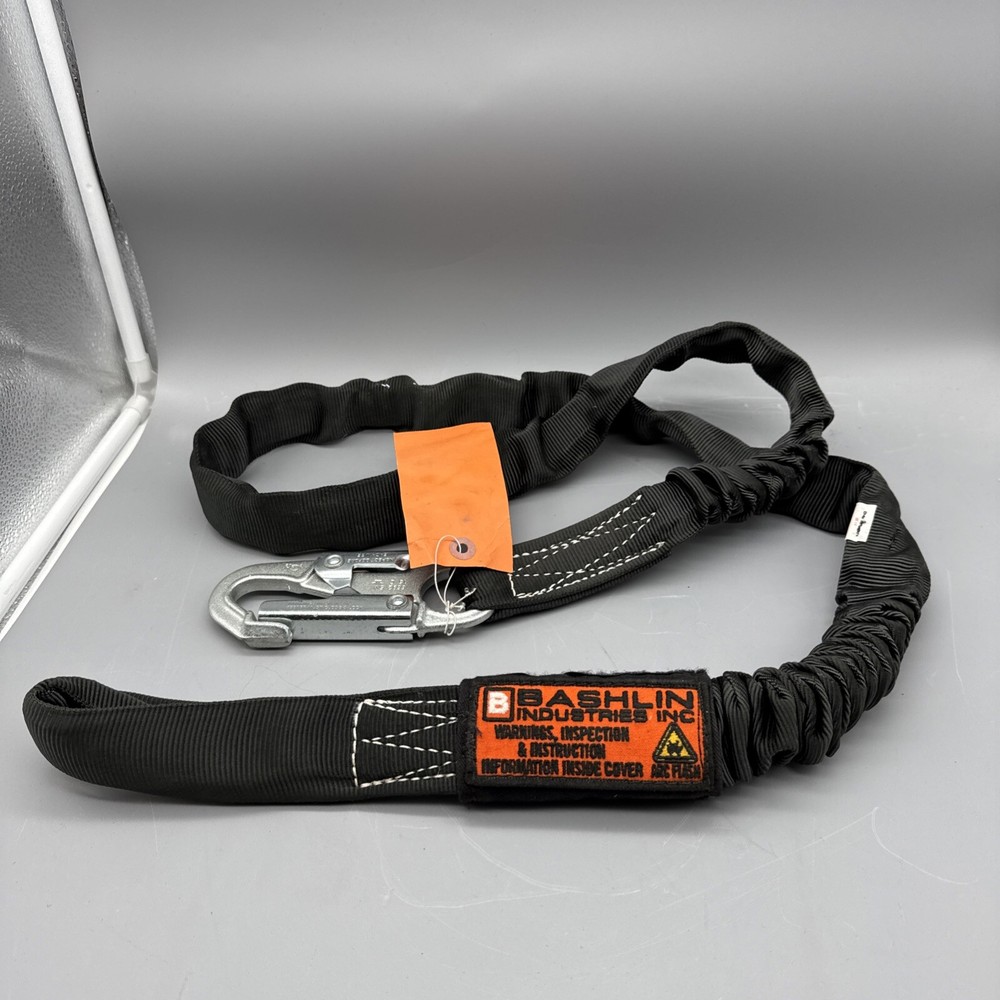 Bashlin Lanyard nylon web w/polyester shock W/ SL6650A snaphook and a loop end
