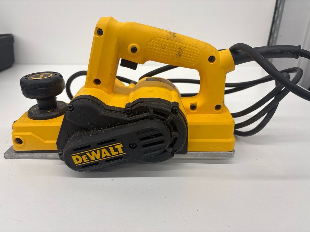 DEWALT PLANER D26677 (P23015202)