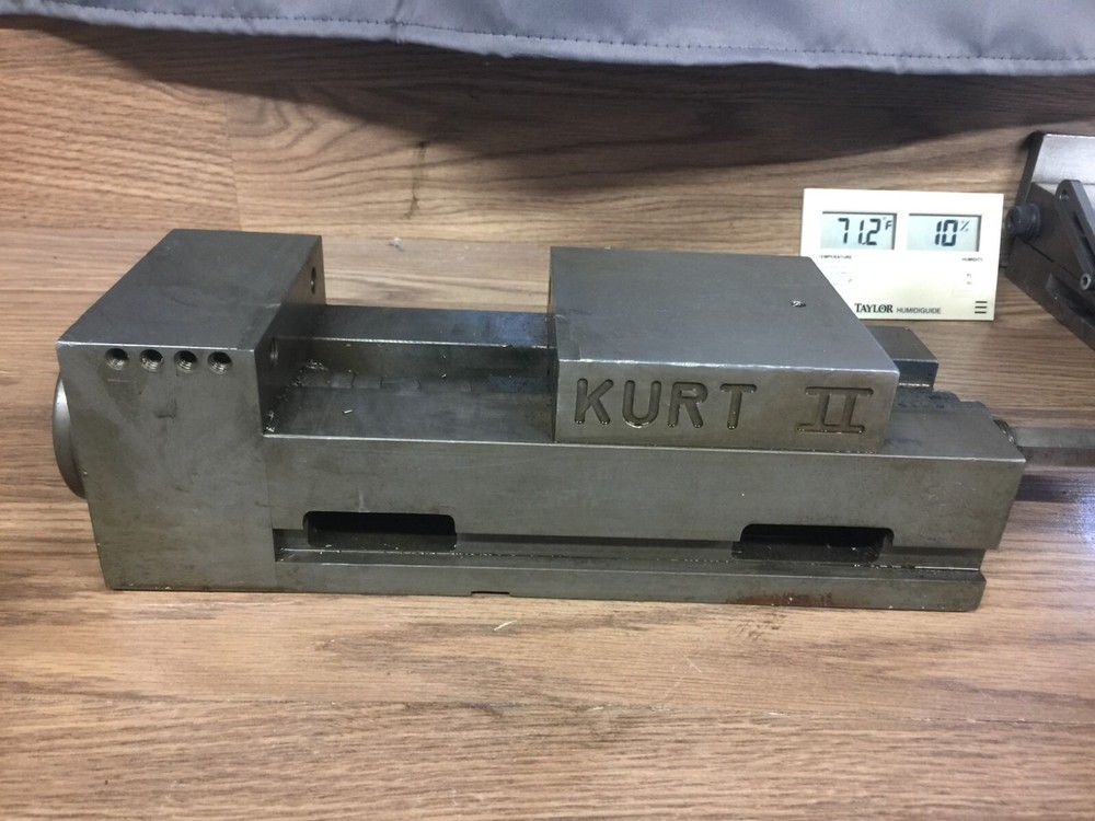 KURT 4" PULL-TYPE II CNC MACHINE VISE #PT400A
