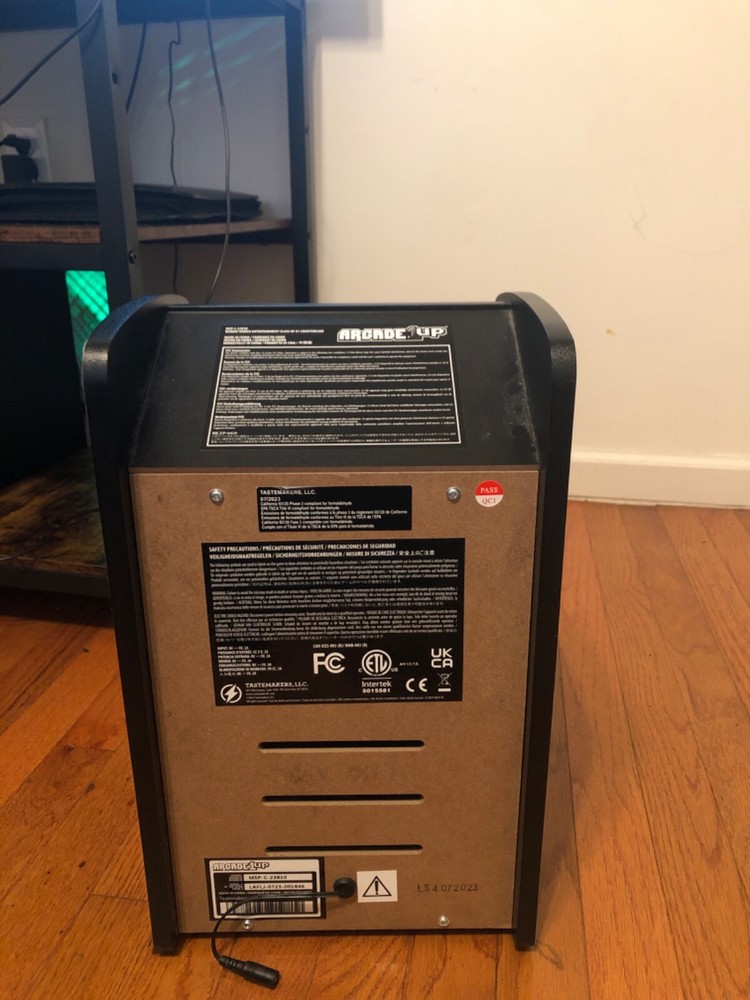 MRS. PAC MAN (needs cord for it to power)