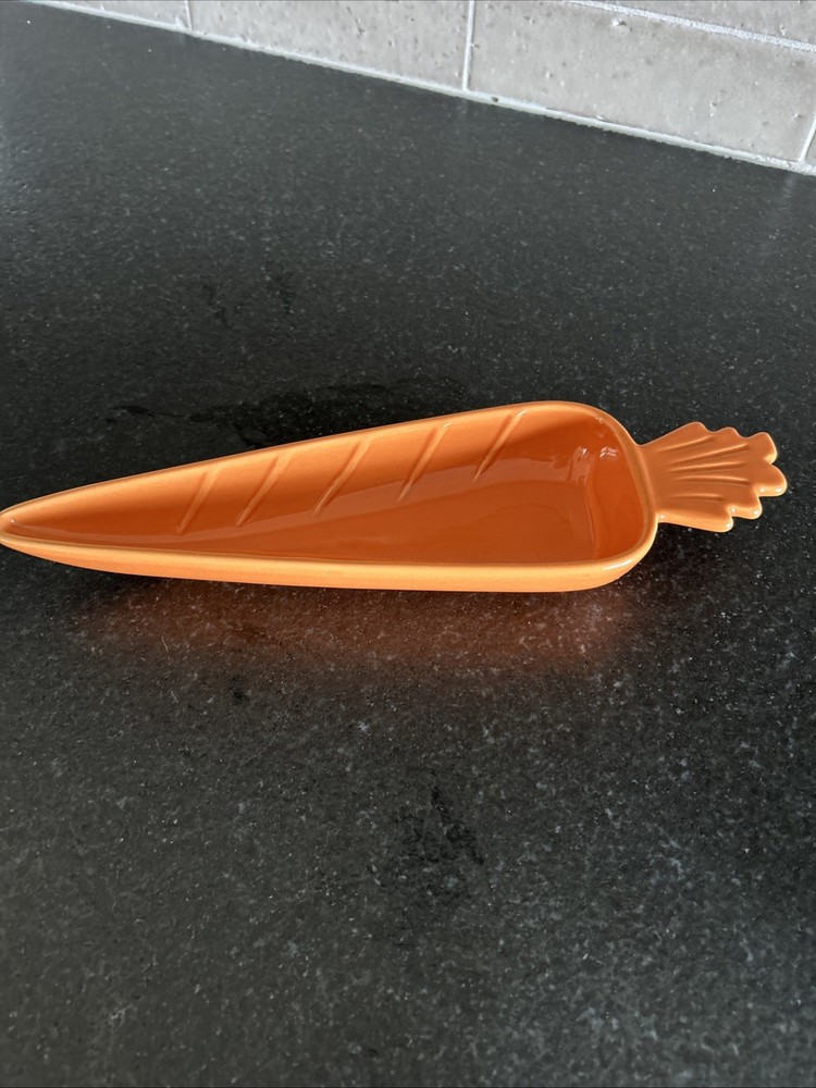 Chantal Easter Dish In Carrot And Egg