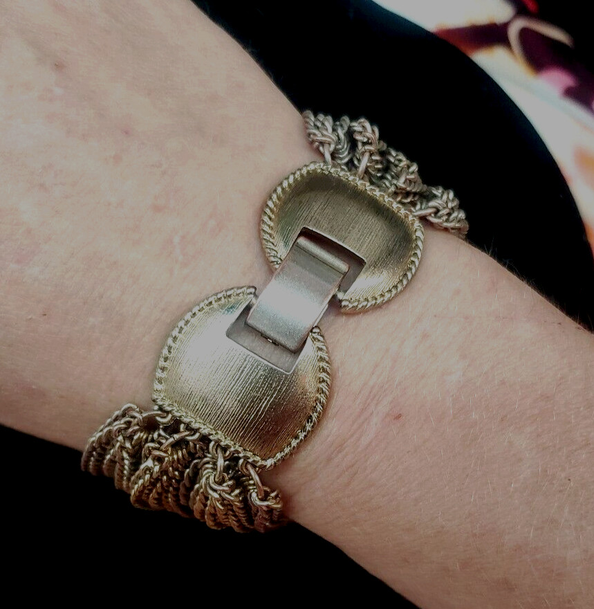 Multi Chain Bracelet - 8" Snap Closure