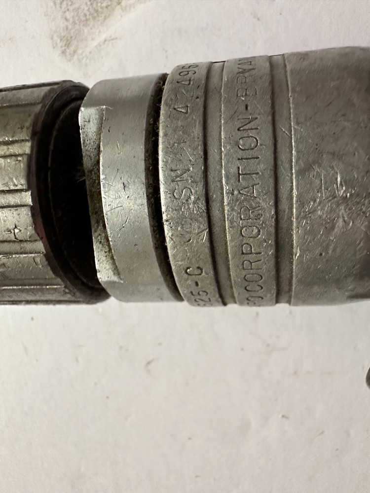 Aro Pneumatic Drill 8525-C With Snap-On Chuck