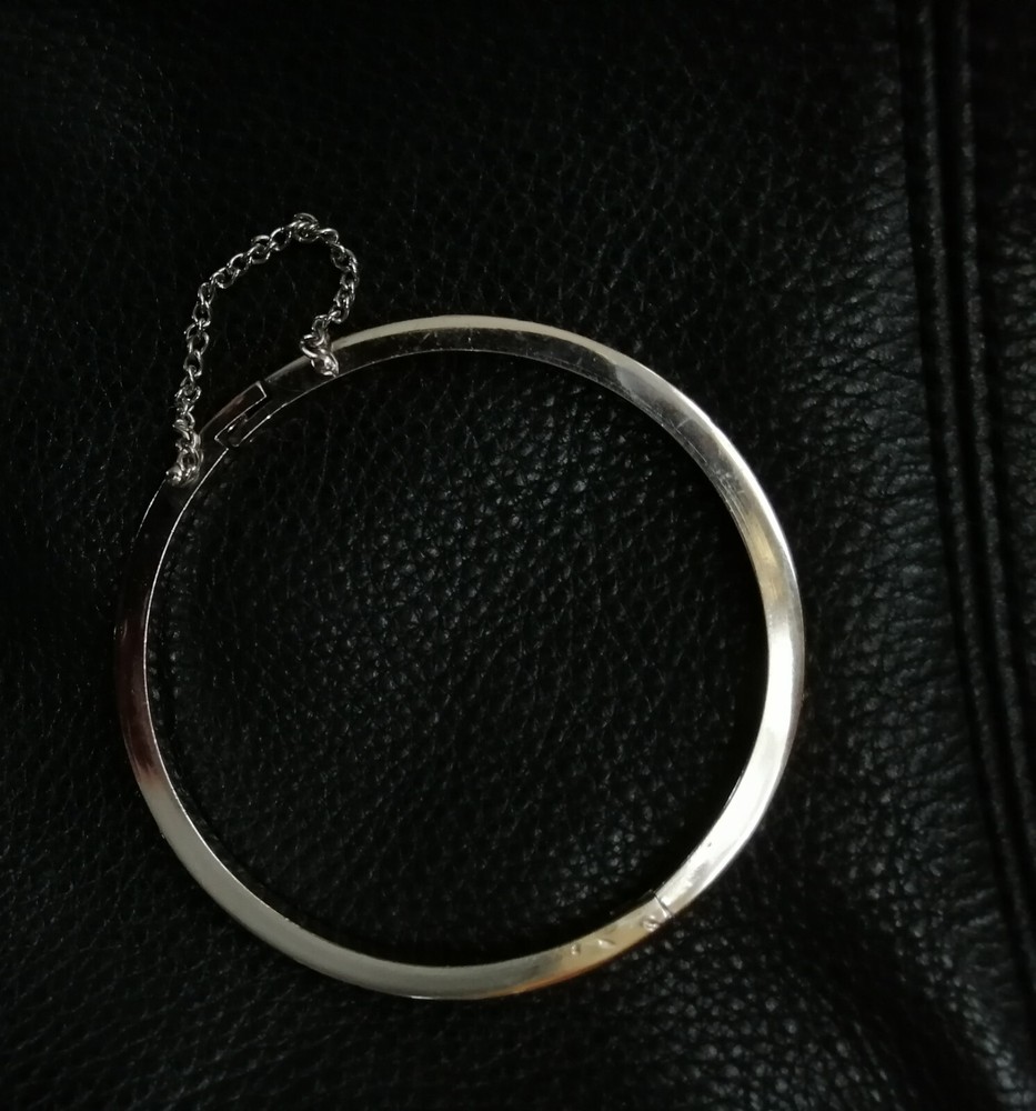 VTG Etched Silvertone Bangle Hinged Bracelet