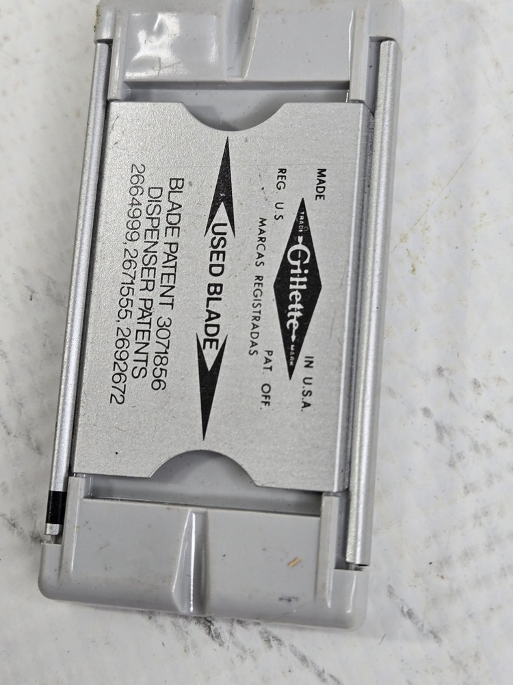 1980s Gillette Super Adjustable Safety Razor G 2