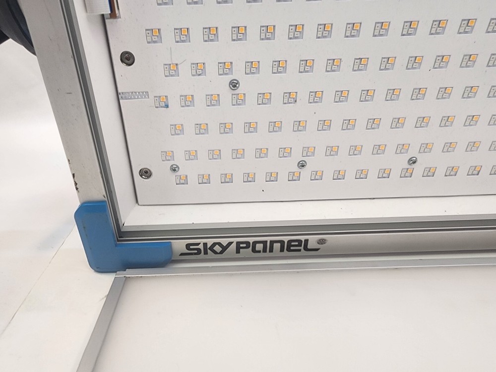Arri Sky Panel S60-C LED Softlight