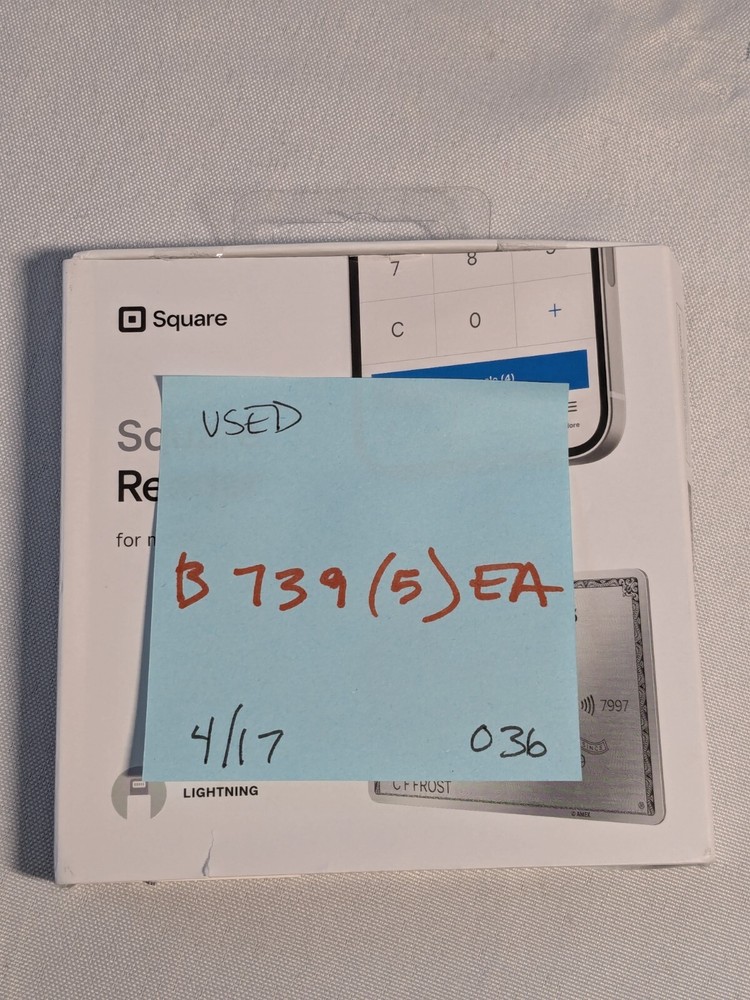 Square Reader SPM1-01 White Portable Mobile Credit Card Reader & Writer