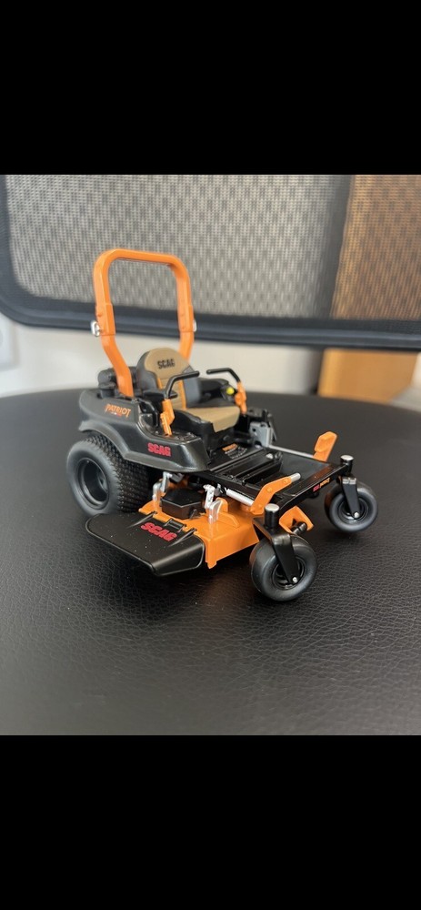 1/16th scale SCAG Patriot diecast