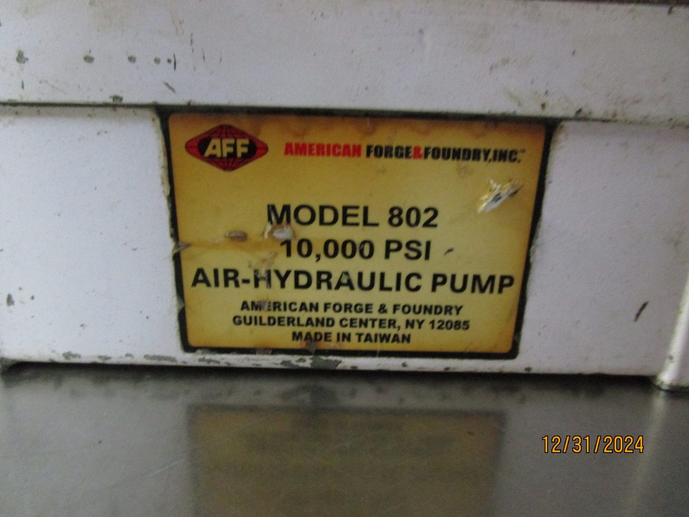 AFF Model 802 Air Hydraulic Pump
