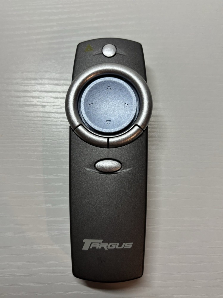 Targus PAUM30 Notebook Wireless Presenter Remote Control w/ Laser Pointer Gray