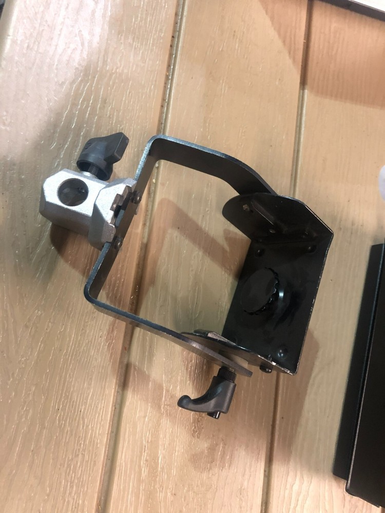 ARRI LOCASTER STAND ADAPTER