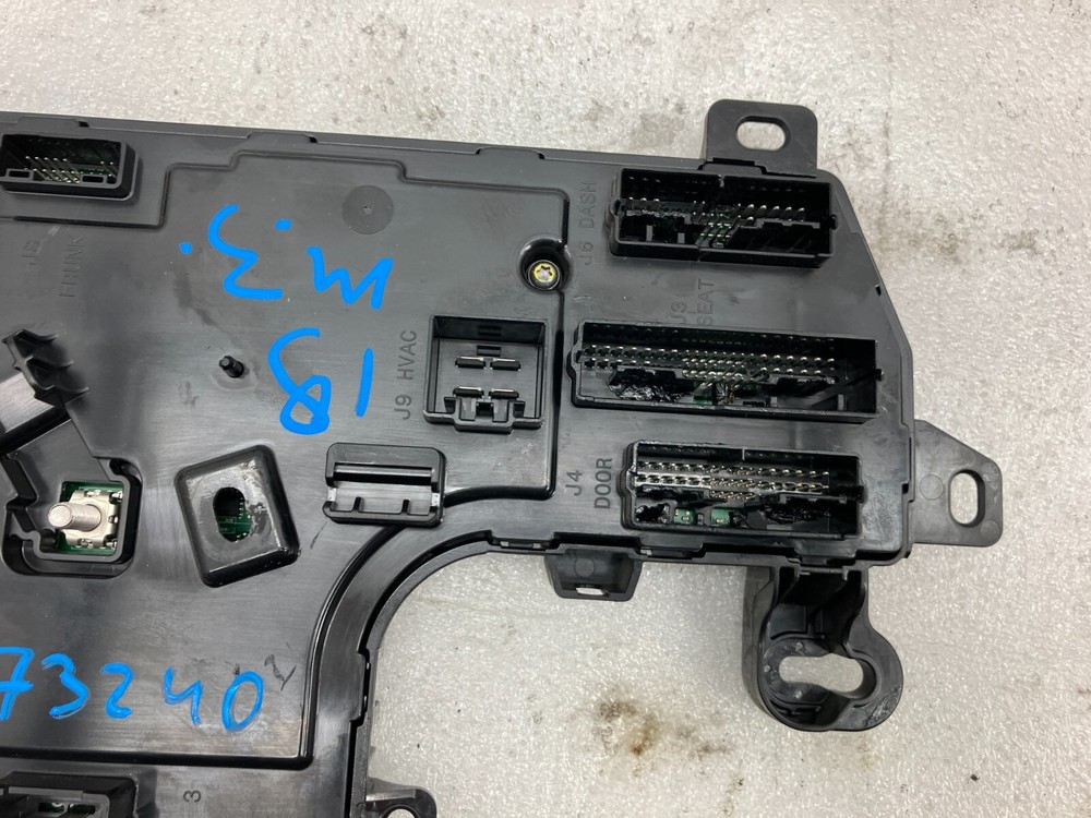 ⭕ 17-23 Model 3 M3 Front Left Low Voltage Body Control Module Unit 1078673-90-K