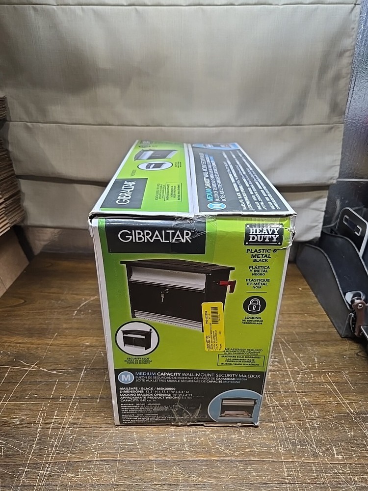 Gibraltar Wall-Mount Locking Mailbox - Black (MSK00000)