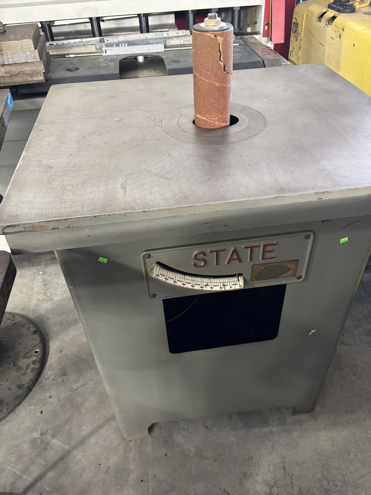 State T5 Tilting Spindle Sander 32" x 27" Top Work Area Nice Shape Vari Speed