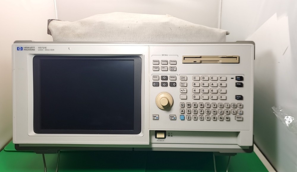 Hewlett-Packard 1672E Logic Analyzer