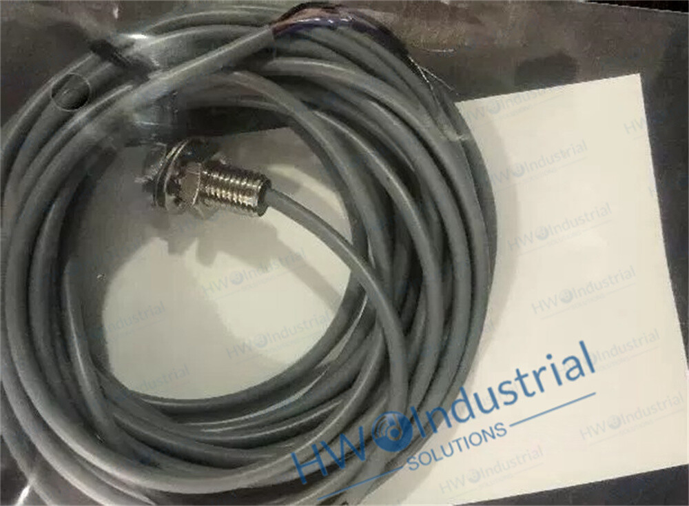 1/piece IFRM 08P1713/L Baumer Inductive Proximity Switch Sensor NEW