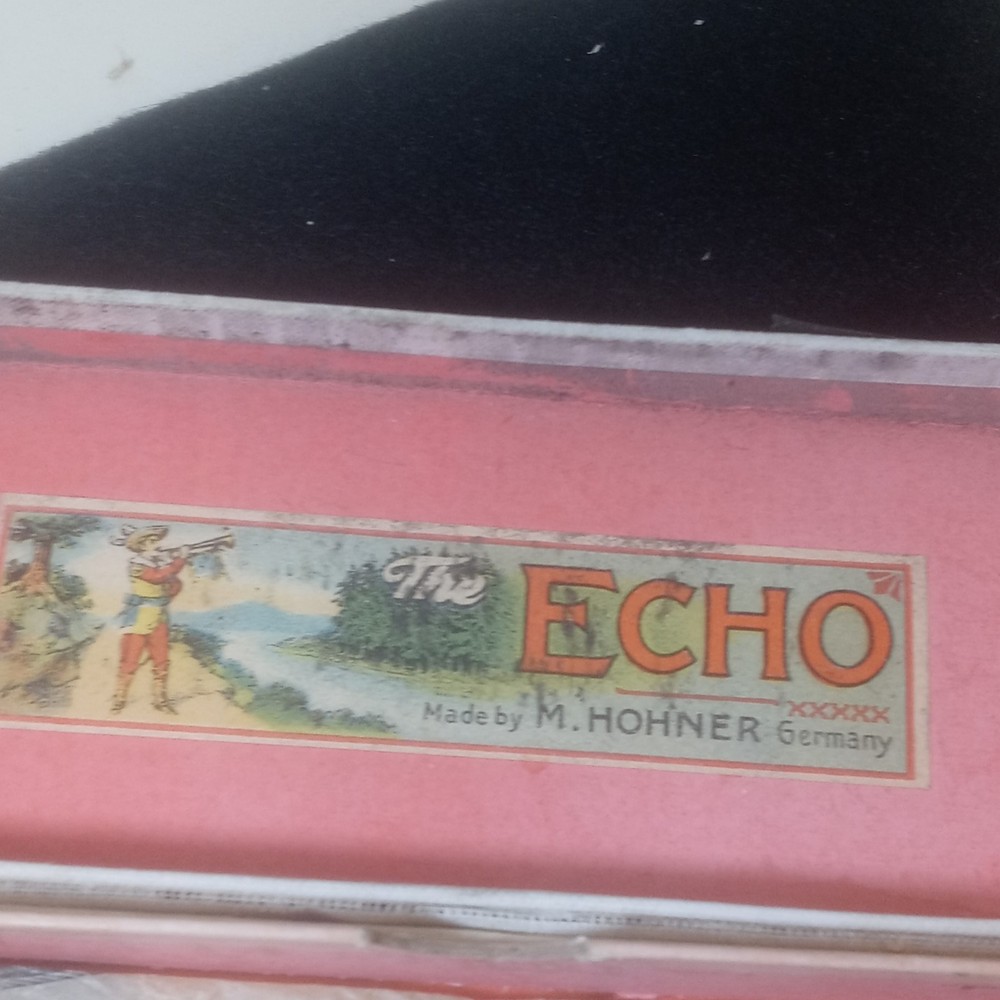 HOHNER The Echo Harp Tremolo Harmonica Key C