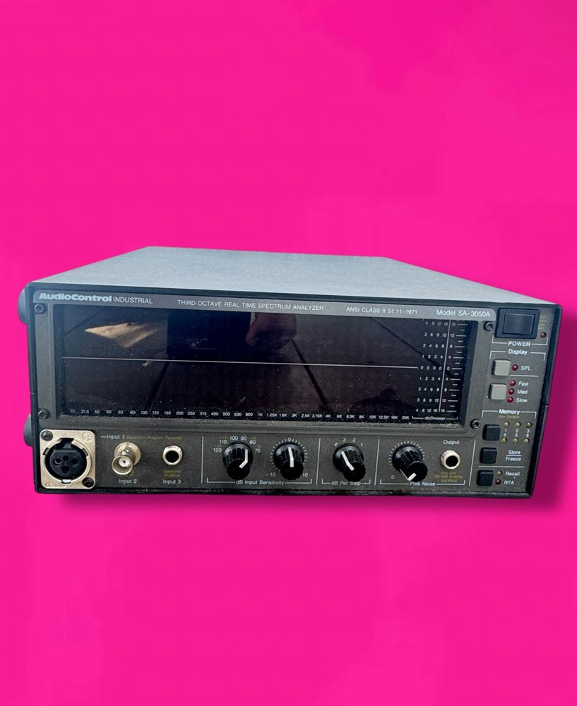 Audio Control SA-3050A Third Octave Real Time Spectrum Analyzer With Bag