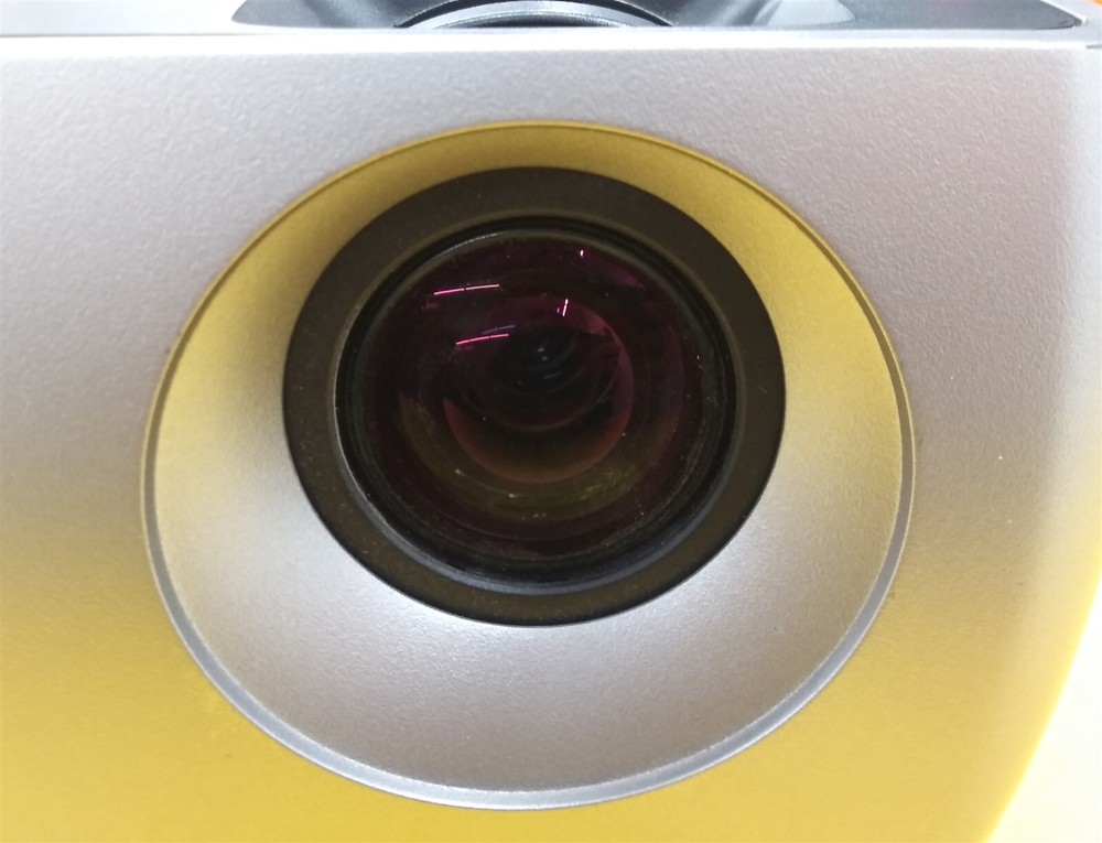 ⭐️⭐️⭐️⭐️⭐️ **MISSING FOOT** InFocus W240 DLP Desktop Projector