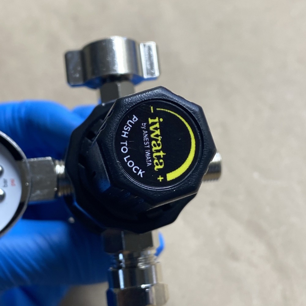IWATA 100 PSI SPRAY REGULATOR