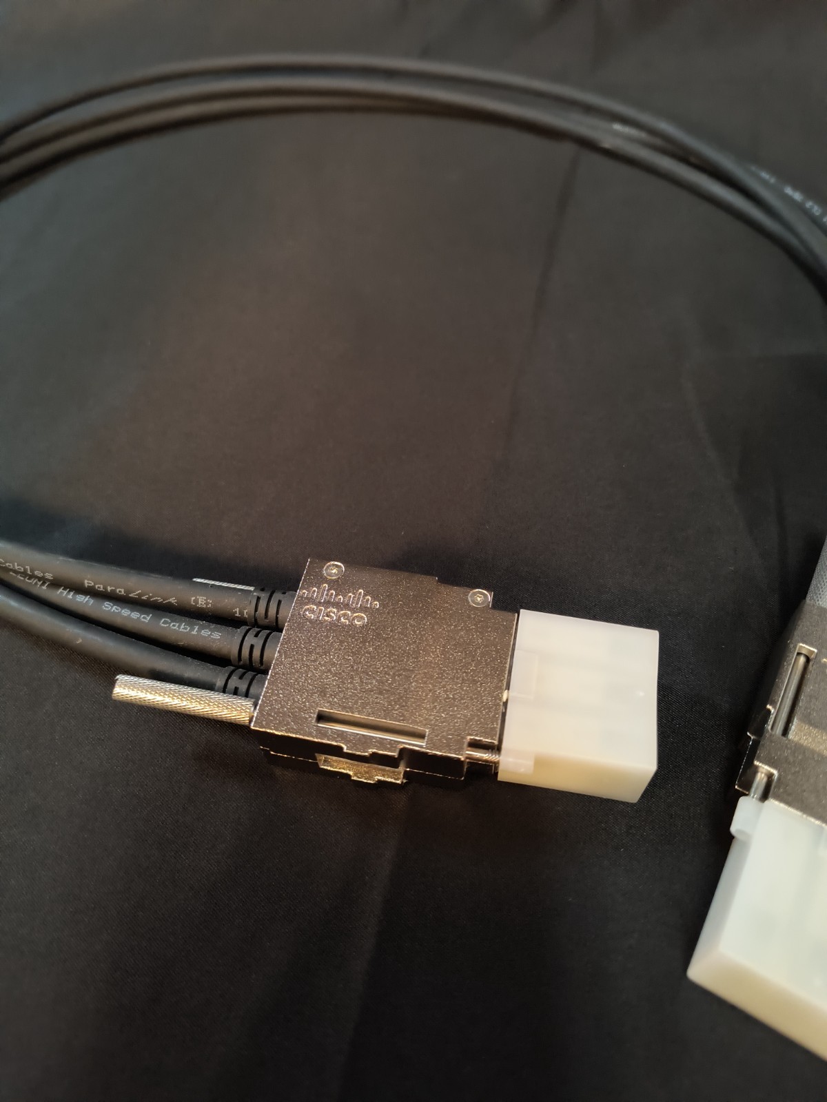 Cisco STACK-T1-1M V01 Stacking Cable 800-40404-01 for 3850 Series