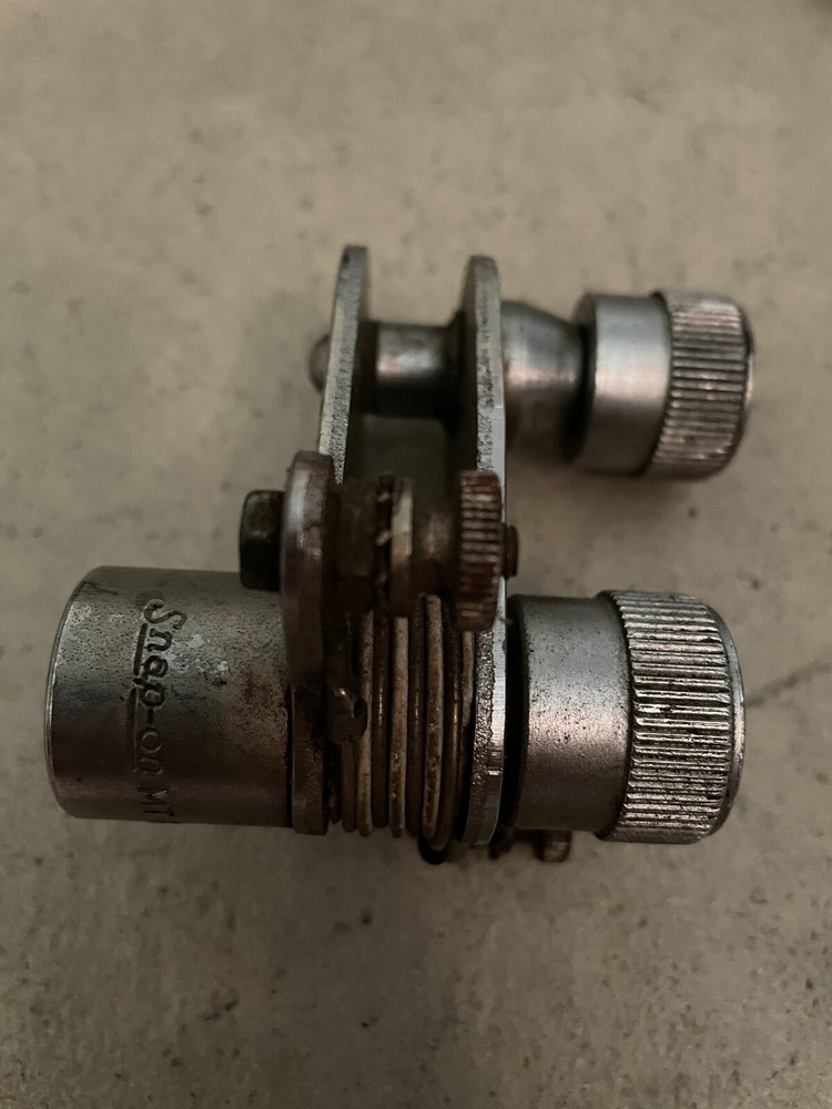 Snap On AMP gauge post adapter