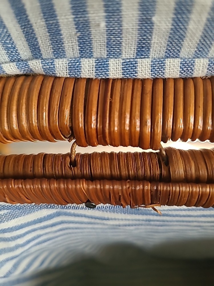 RATTAN BIG PICNIC WINE HAMPER WITH ADJUSTABLE BROWN STRAP BLUE STRIPE INSIDE EUC