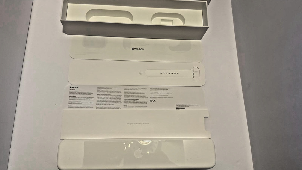 Apple Watch 1st Generation Empty Box Original Packaging With Plastic Tray – Disp