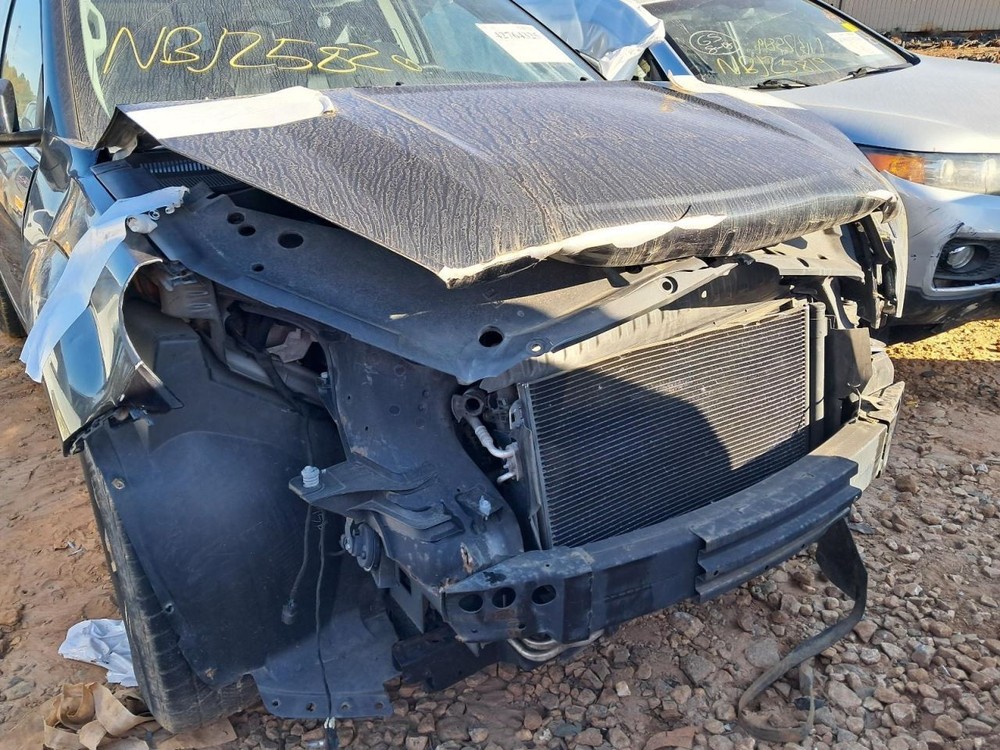 ACADIA 2013 Glove Box 4833023