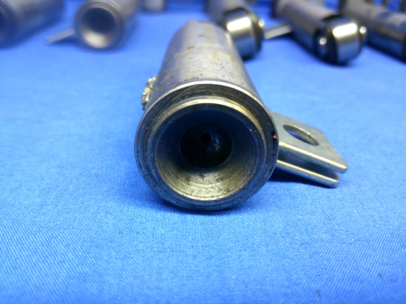 Set of 16 Vintage Buick Nailhead Roller Rockers