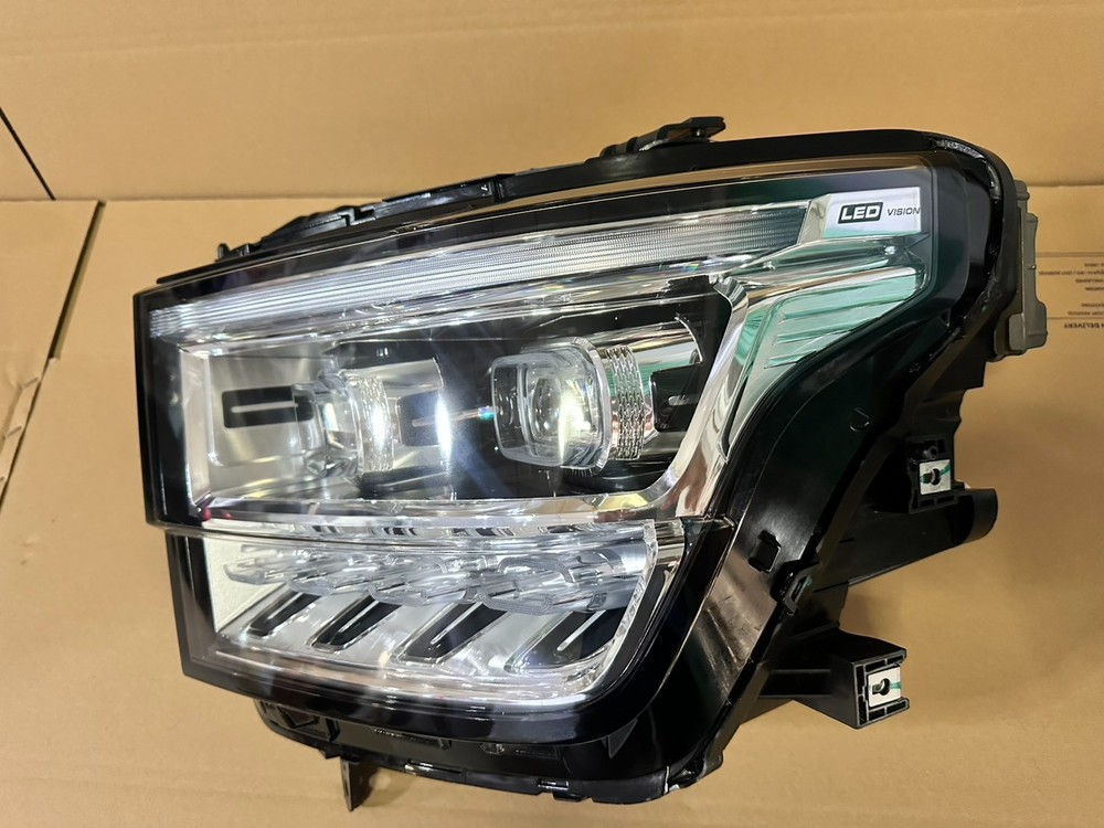 Perfect! GWM Tank 500 Left Side Headlight