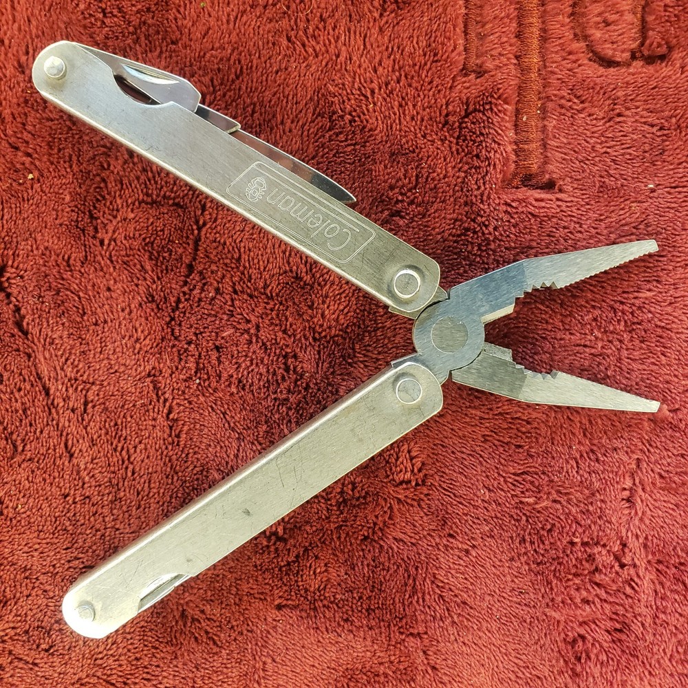 Coleman Folding Multi Knife Tool multitool
