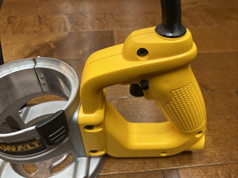 DEWALT DW6183 D-HANDLE BASE FOR DW616/DW618 Router