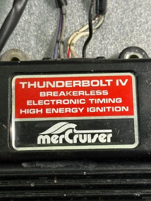 Mercruiser V8 thunderbolt IV ignition module mcm228 motor v8