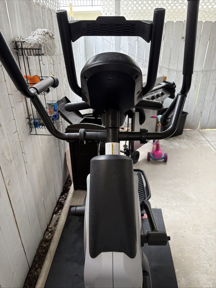Bowflex Max Trainer M6