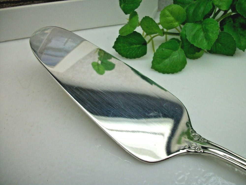 Retroneu STARLIGHT Silverplate Pie Cake Dessert or Pastry Server 1991