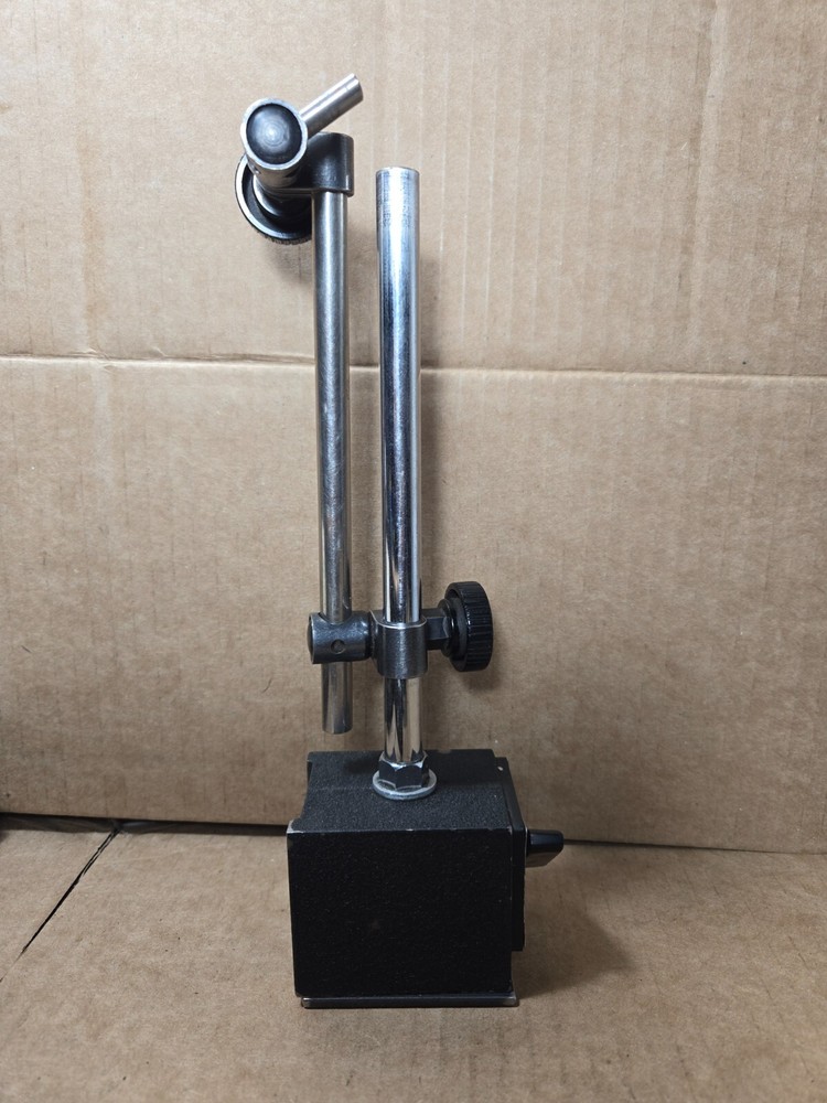 Fowler Magnetic Base with Fine Adjust 52-585-005