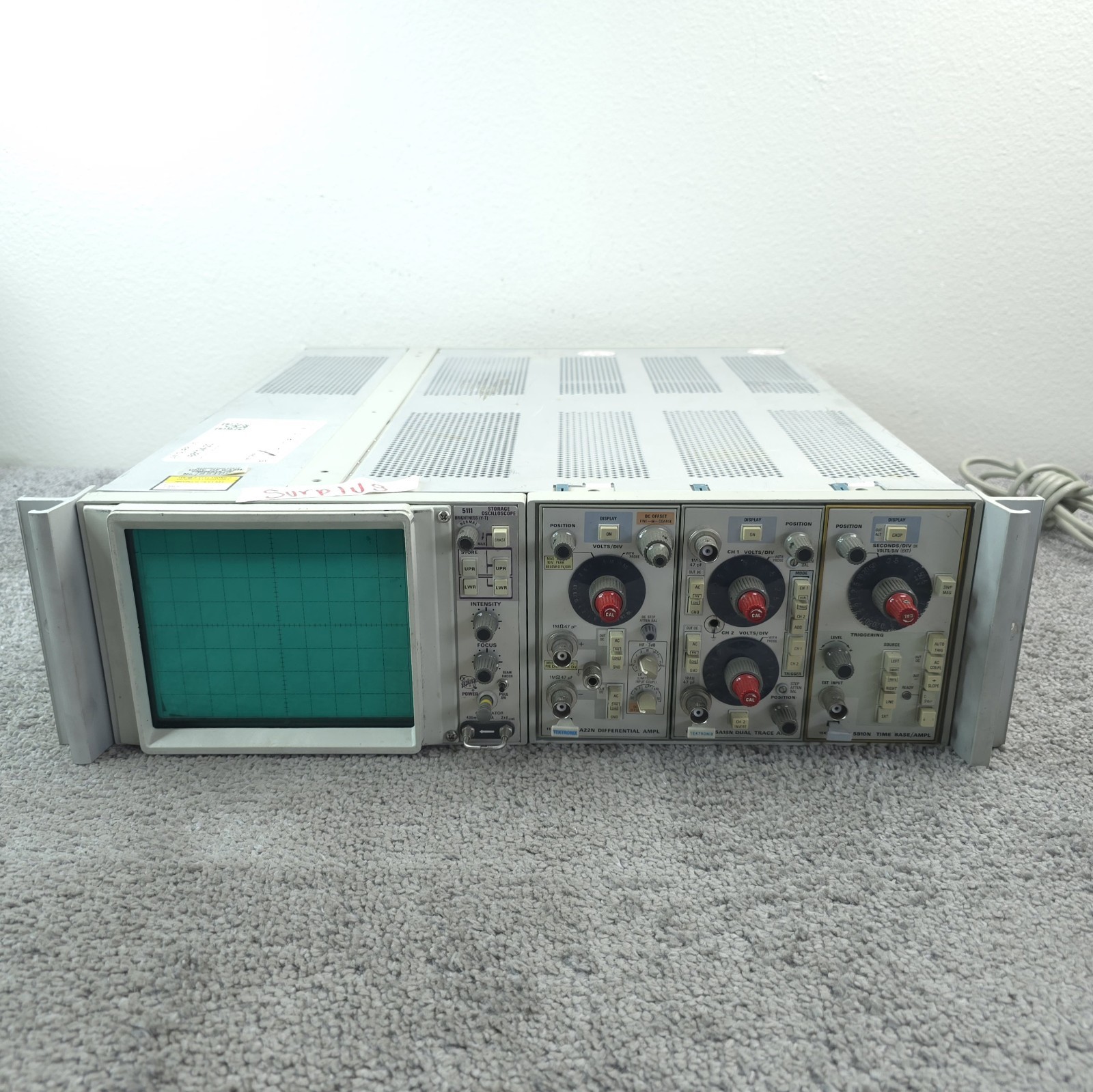 Tektronix 5111 Dual Beam Analog Storage Oscilloscope Biomedical 5A22N Diff AMPL