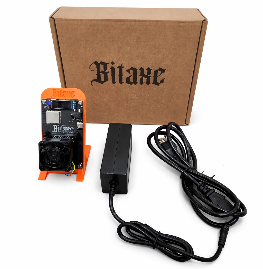 USA New Box Bitaxe Gamma 601 1.2TH/s 2.4G WiFi 18W BTC Solo Lottery Miner BTC