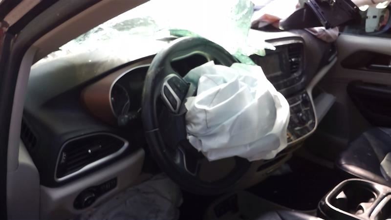 PACIFICA 2017 433255