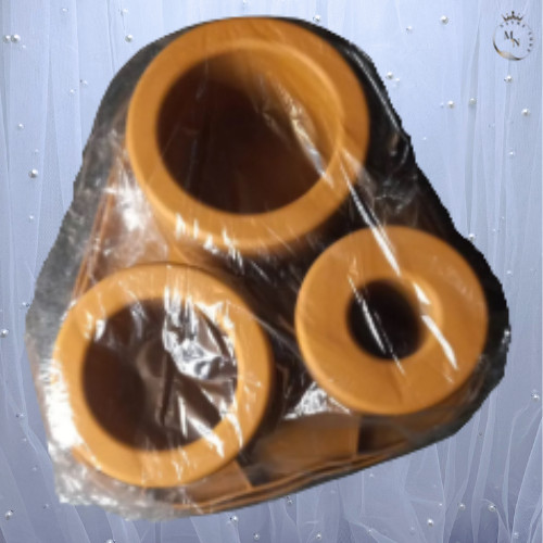 Reusable Silicone Ice Cube Mold with Lid Easy Release Freezer Maker Tray