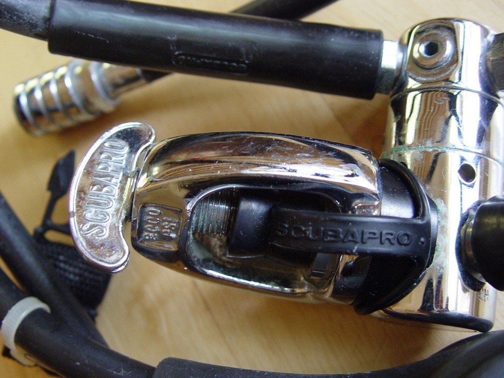 SCUBAPRO with Oceanic Gauges #2