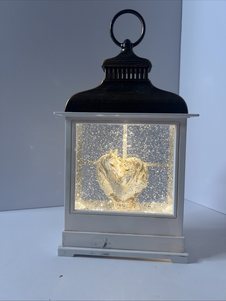 Heart Bust Glitter Globe