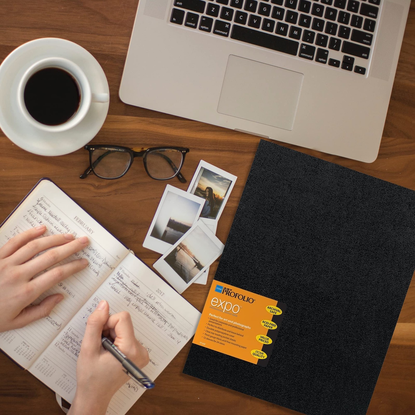 Itoya ProFolio Expo 8-1/2" x 11" Black Art Portfolio Binder 8 1/2 x 11, Clear