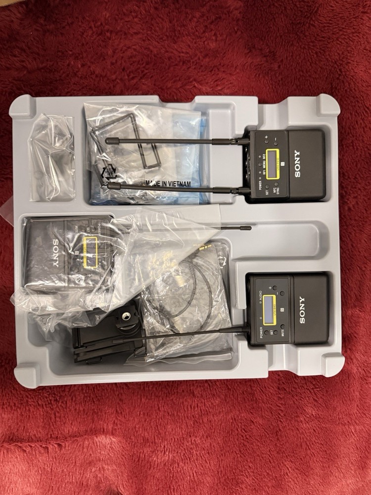 Sony UWP-D27 UWP-D Series Digital Wireless Microphone System Hot-Shoe Mount